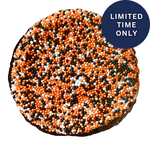 Spooky Dot Cake 🦇
